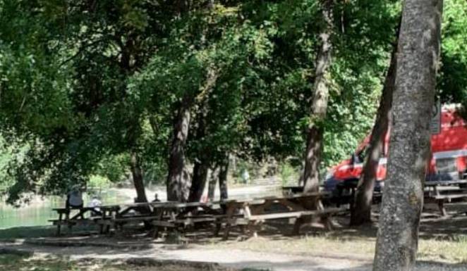 GIOVANE ANNEGATO AL LAGO SINIZZO: SI INDAGA MA TRAGEDIA FRUTTO DI FATALITA’
