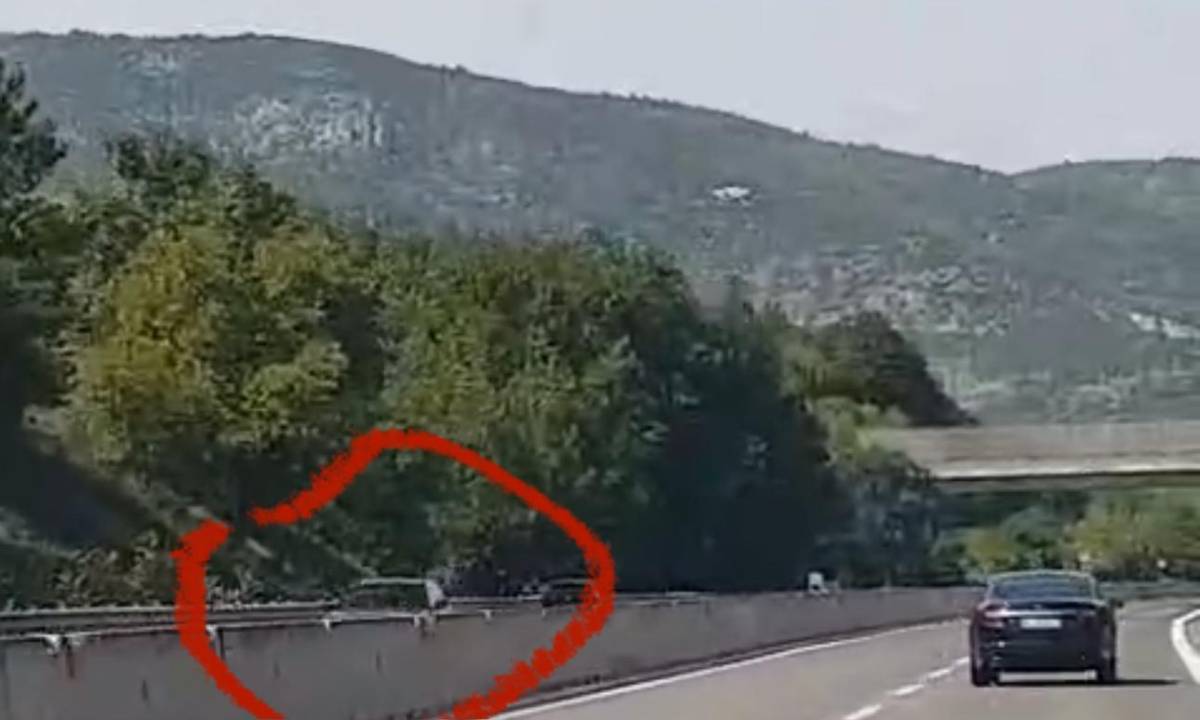 TORRE DEI PASSERI: 40 ENNE GUIDAVA CONTROMANO IN AUTOSTRADA, MULTA SALATA E REVOCA PATENTE