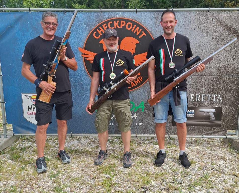 FINALI ITALIANE TIRO A LUNGA DISTANZA: PODIO E GRANDE PROVA DEL TEAM AQUILANO PREDATORS