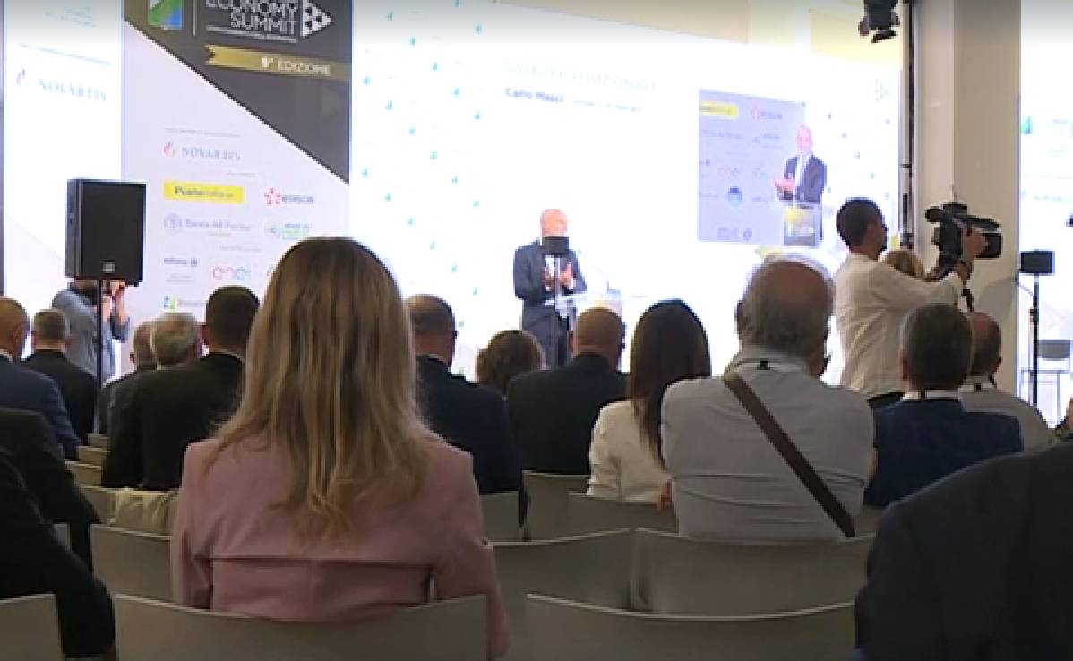 ABRUZZO ECONOMY SUMMIT: PRESENTAZIONE RISULTATI PUNTO DIGITALE FACILE. INTERVENTI TAJANI E CALDERONE