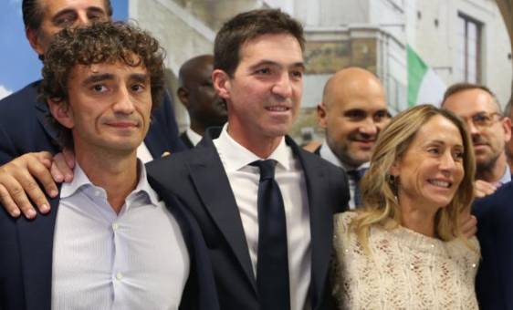 REGIONALI: ARIANNA MELONI, “DOPO MARSILIO, BIS ACQUAROLI, PRESIDENTI CDX SANNO GOVERNARE”