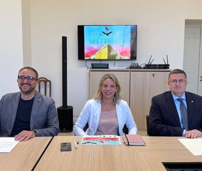 L’AQUILA CITTA’ DEL LIBRO 2025: “DIAMO UNA CASA AL DIBATTITO”, IL PROGRAMMA E GLI OSPITI