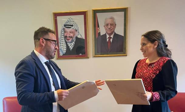 IL SINDACO DI AIELLI RICEVUTO DALLA PROSSIMA AMBASCIATRICE DELLA PALESTINA MONA ABUAMARA