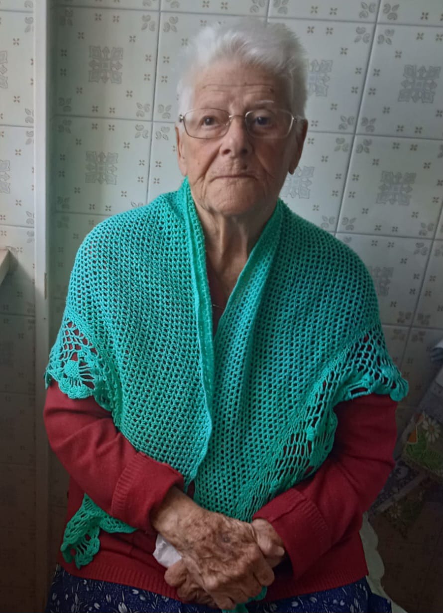 GRAN FESTA A FOSSATILLO DI CAGNANO AMITERNO PER I CENTO ANNI DI NONNA IOLE