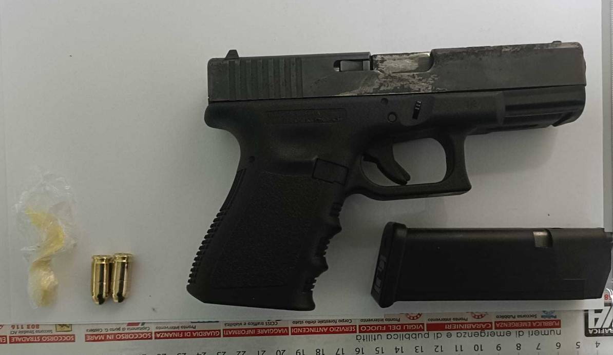 MONTESILVANO: MINACCE IN SALA SLOT CON UNA PISTOLA, ARRESTATO 44ENNE