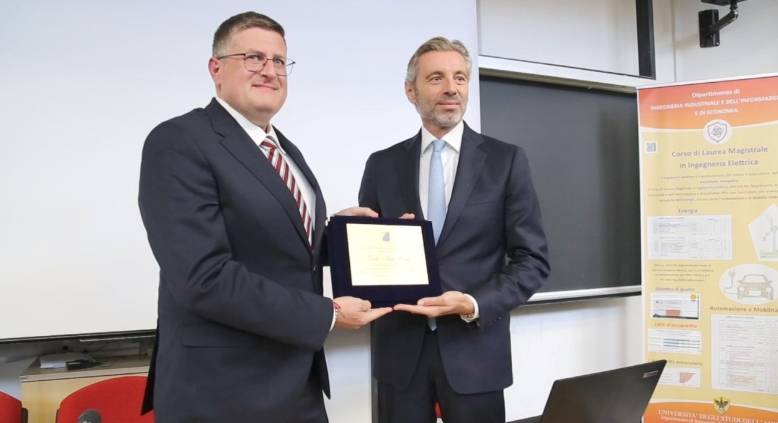 ENEL: SANTANGELO, “REGIONE PARTE ATTIVA APPRENDISTATO UNIVERSITA’-IMPRESA, ENCOMIO AD ALDO FORTE”