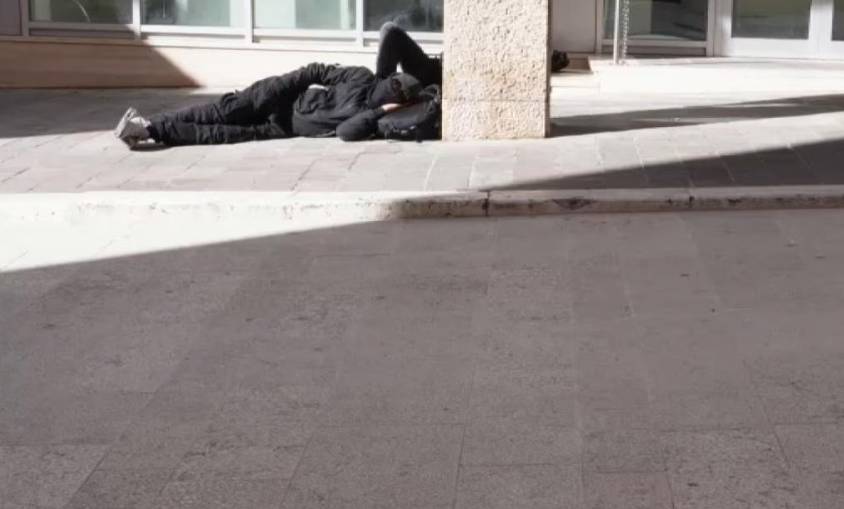 MIGRANTI ALL’AQUILA: PD, “ACCUSE BIONDI GRAVISSIME, SE SA CHI SONO GLI ‘SCIACALLI’ VADA IN PROCURA”
