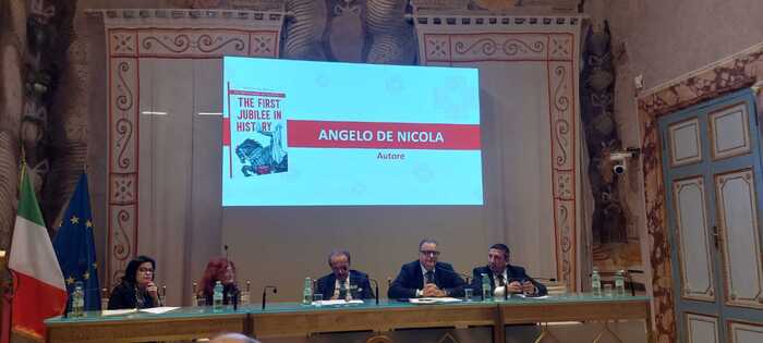 “IL PRIMO GIUBILEO DELLA STORIA”: ARRIVA EDIZIONE IN INGLESE DEL LIBRO DI DE NICOLA SU PERDONANZA