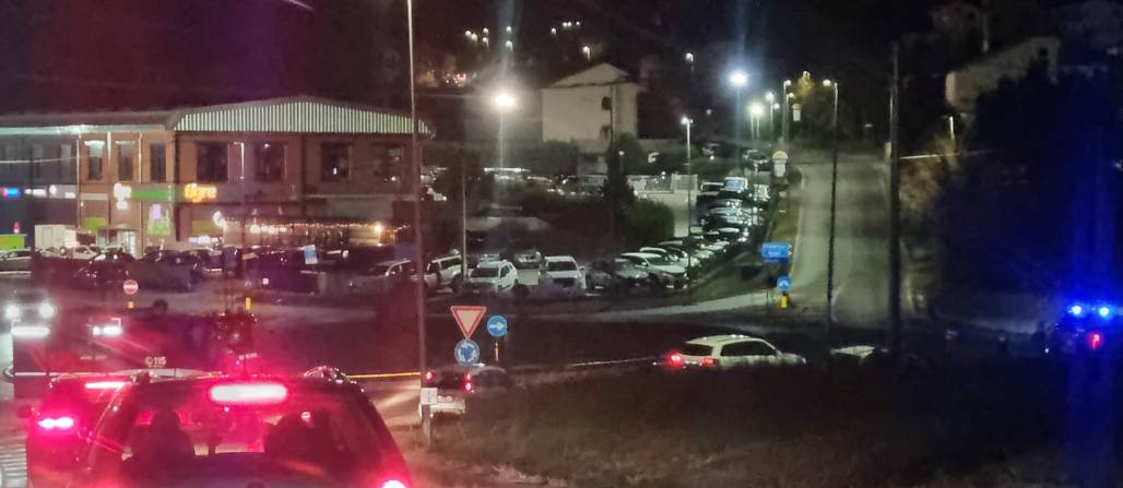 L’AQUILA: TAMPONAMENTO FRA TRE AUTO ALLA ROTATORIA DELLA MAUSONIA