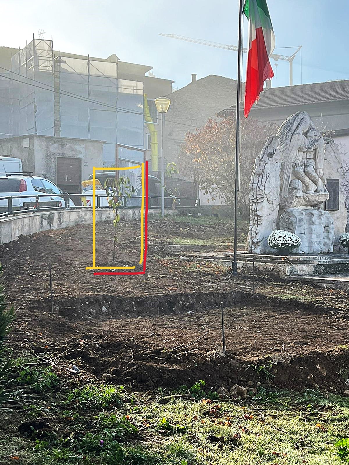 L’AQUILA: LA PROTESTA DI SCIMIA (PASSO POSSIBILE), “RIMOSSE PIANTE NELL’AREA VERDE DI MONTICCHIO”