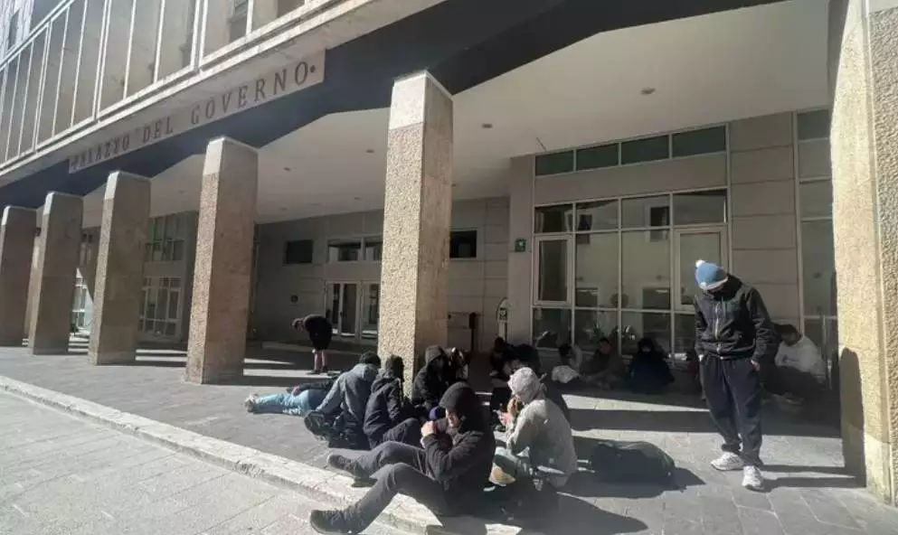 MIGRANTI: L’AQUILA CORAGGIOSA, “STOP PROPAGANDA, IL SINDACO BIONDI PARLI CHIARO”