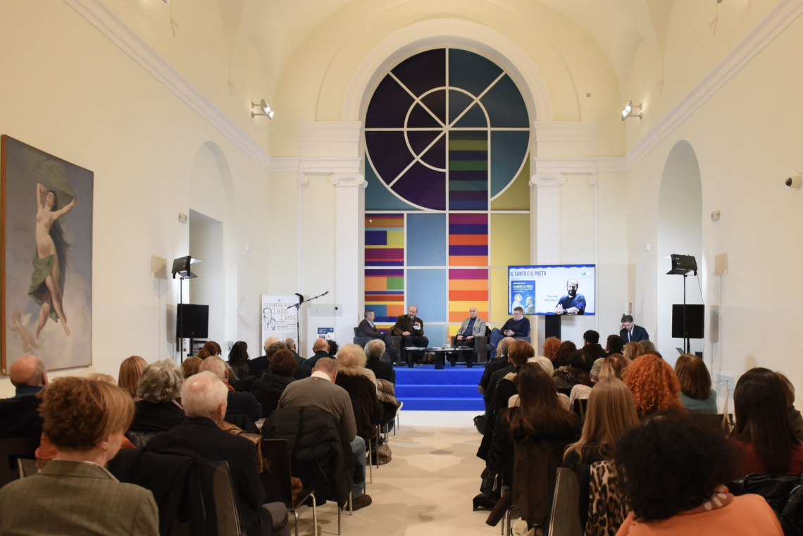 L’AQUILA: PRESENTATO IL LIBRO “IL SANTO E IL POETA” IN ONORE DI SAN FRANCESCO D’ASSISI
