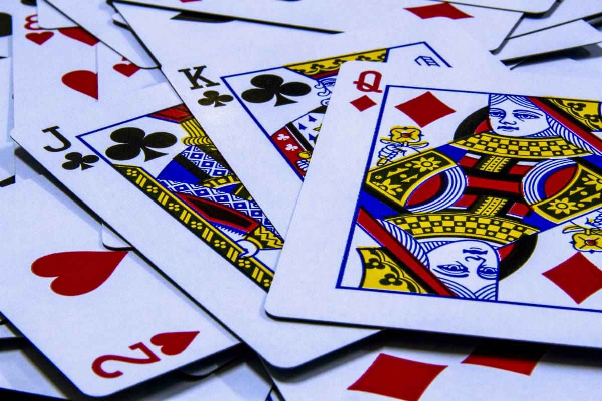 GIOCHI DI CARTE: QUALI SONO I PIÙ APPREZZATI DAGLI UTENTI ONLINE