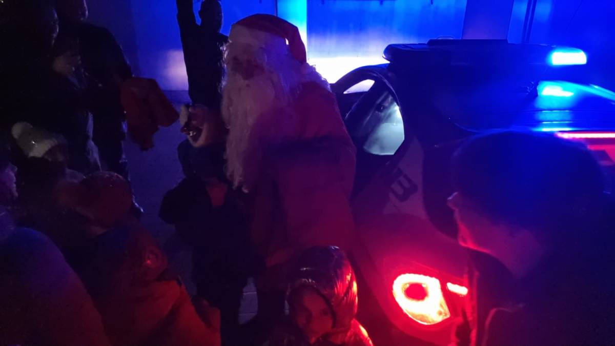 L’AQUILA: FESTA DI NATALE DEL SINDACATO AUTONOMO DI POLIZIA CON GENITORI E BAMBINI