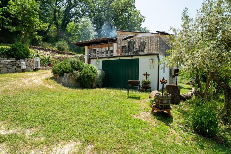 FAMIGLIA NEL BOSCO: NUOVA CASA E SALUTE DEI BAMBINI, GLI ELEMENTI IN AULA