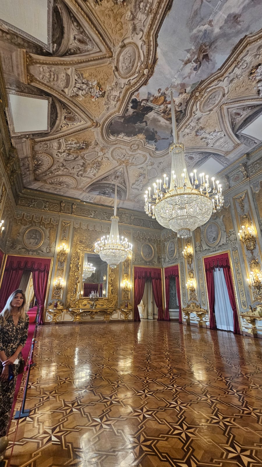 AFFIDATI ALLE DITTE ABRUZZESI BARATTELLI E GAVIOLI I RESTAURI DEL SALONE DELLE FESTE AL QUIRINALE