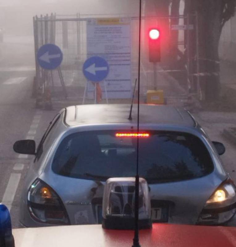 L’AQUILA: TRAFFICO PARALIZZATO E MULTE A RAFFICA, ESPLODE POLEMICA, “CITTA’ BLOCCATA”