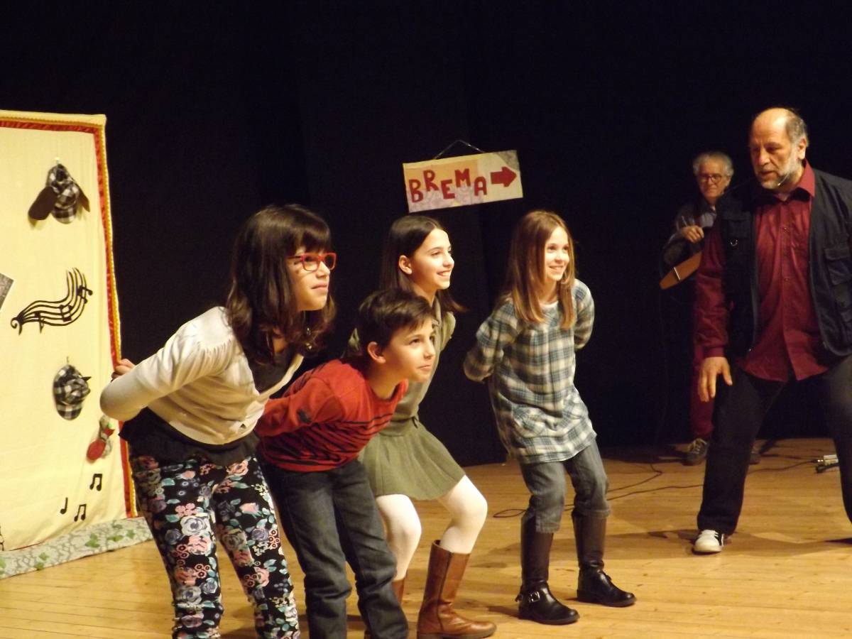 CITTA’ SANT’ANGELO: AL VIA UN LABORATORIO PER SCOPRIRE IL TEATRO A SCUOLA PARTENDO DAL GIOCO