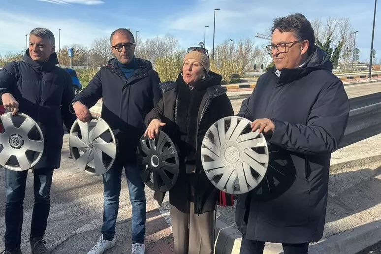IL PD AL SINDACO  DI PESCARA: “PONTE DELLE LIBERTA’ SIMILE A UNA MULATTIERA”