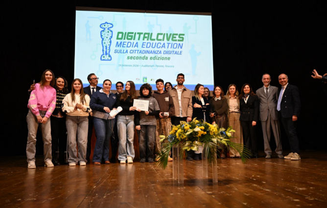 CORECOM ABRUZZO: “DIGITALCIVES”, “GENTILEZZA E BELLEZZA ANTIDOTI CONTRO LA VIOLENZA SUL WEB”