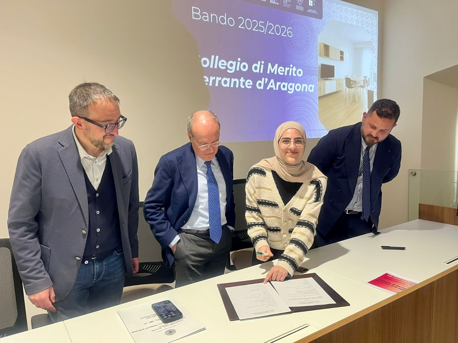 COLLEGIO DI MERITO FERRANTE D’ARAGONA: PUBBLICATA GRADUATORIA AMMESSI, PRONTI PER CONSEGNA CHIAVI