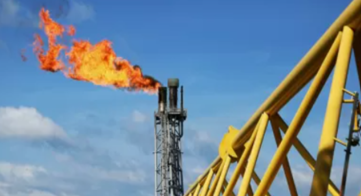 LOCKDOWN ENERGETICO: LUCE, GAS E CONSUMI DOMESTICI, COSA POTREBBE CAMBIARE IN ITALIA