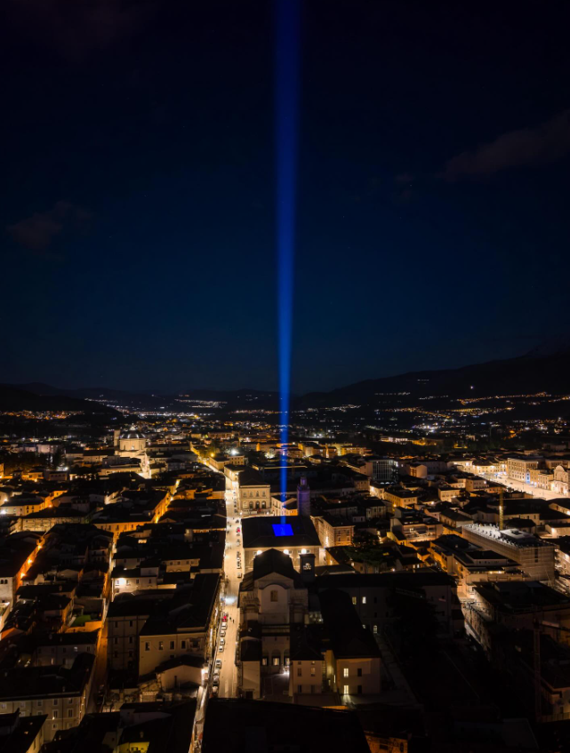 SISMA 2009: L’AQUILA 17 ANNI DOPO,<BR> “NELLA NOTTE PIÙ LUNGA, LA LUCE FA SPERARE”