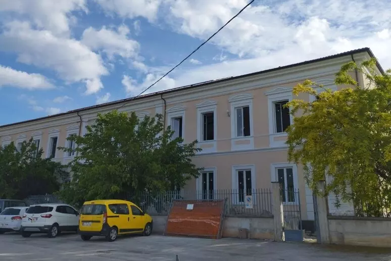 CORFINIO: OLTRE UN MILIONE PER IL RECUPERO ENTRO MAGGIO DELL’EX SCUOLA ELEMENTARE