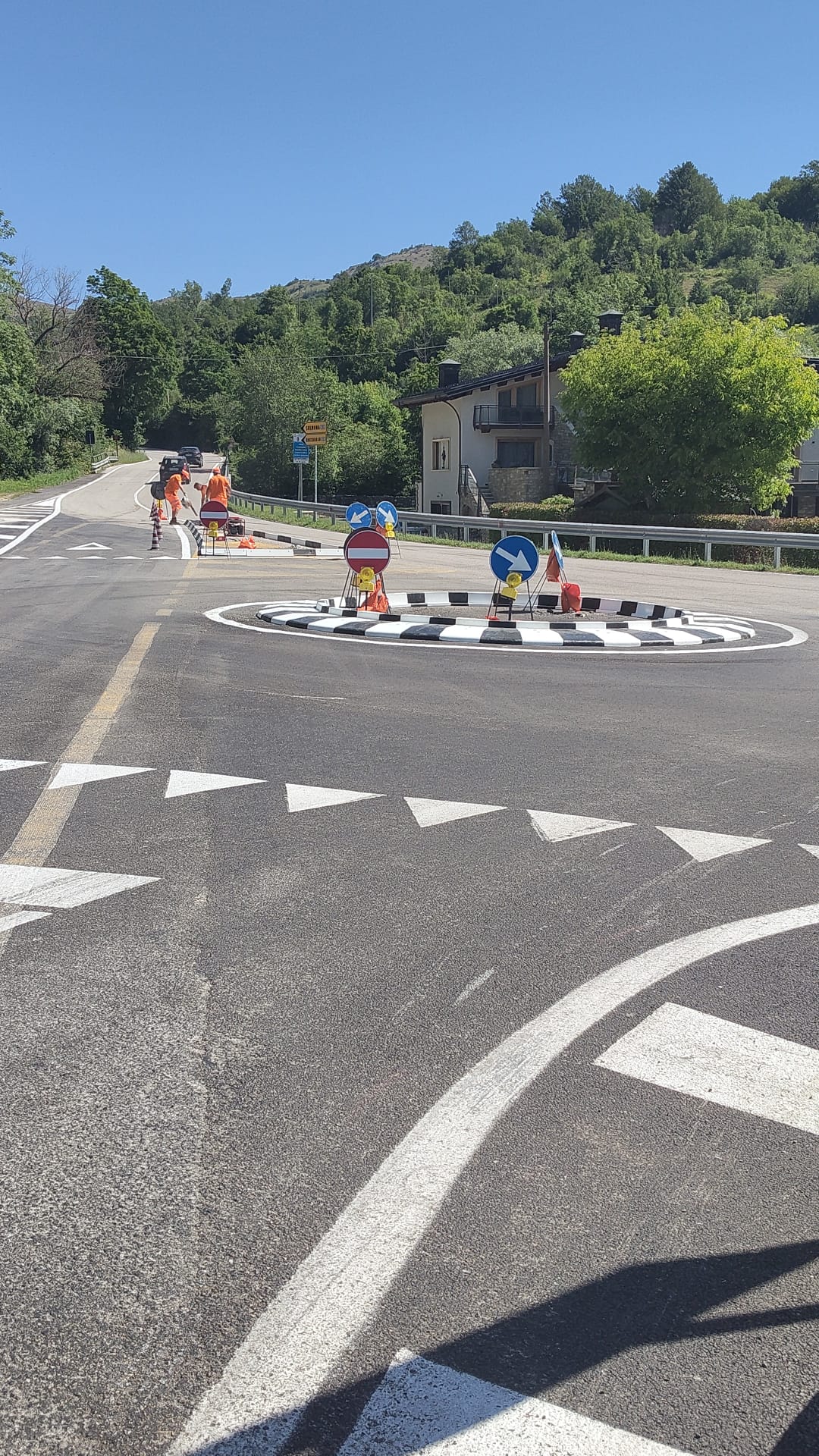 PROVINCIA L’AQUILA: ULTIMATA LA NUOVA ROTATORIA SULLA SP “DEL SANGRO”