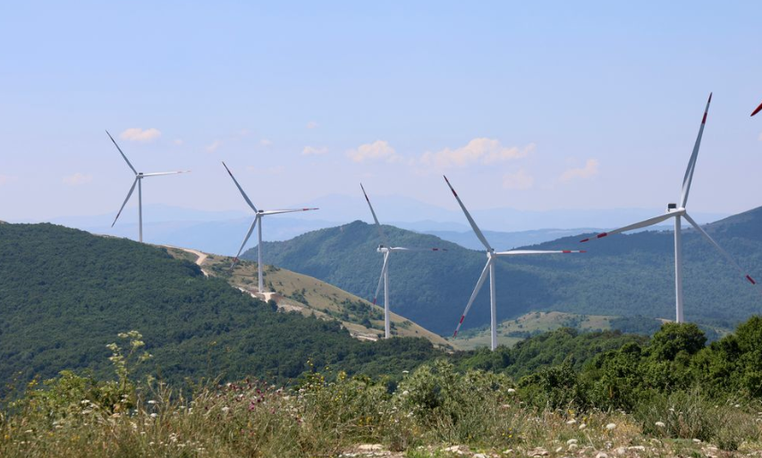 PARCO EOLICO CASTIGLIONE: MENO TORRI, PIÙ ENERGIA, “IN ABRUZZO LA PIÙ GRANDE OPERA DI REPOWERING”